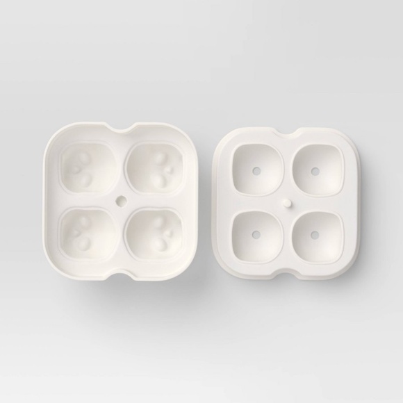 NEW Target Threshold 4-PackDrink Glasses, Skull & Snake Ice Mold Halloween Set - Picture 6 of 10